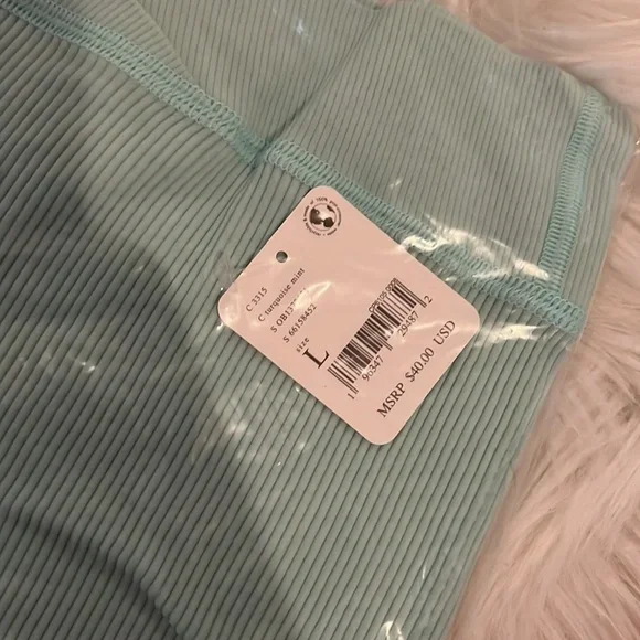 FREE People FP Movement Free Throw Short Turquoise Mint - Picture 5 of 5